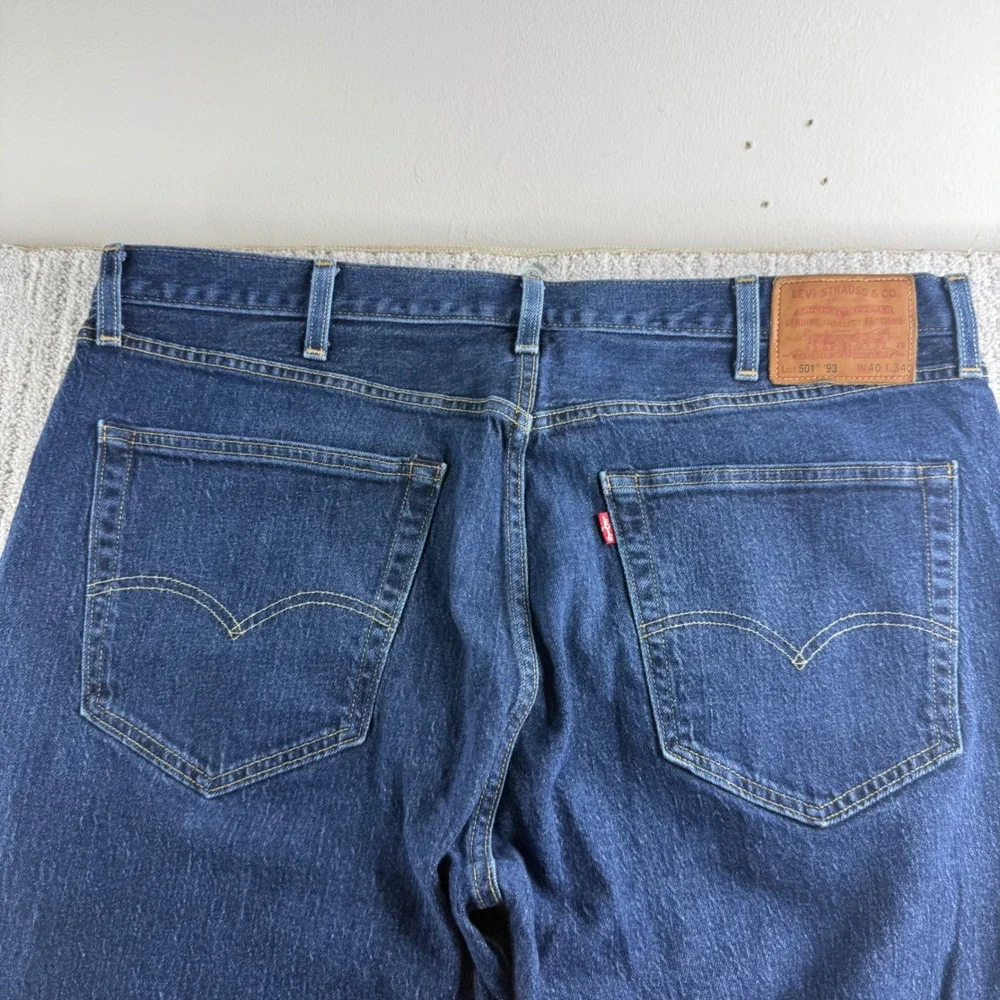 Levis pre owned